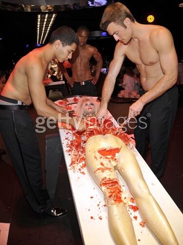 Image: cutting-cake-person-open-3 (446×594 52.2 KB) Image: cutting-cake-person-open-3 (446×594 52.2 KB)